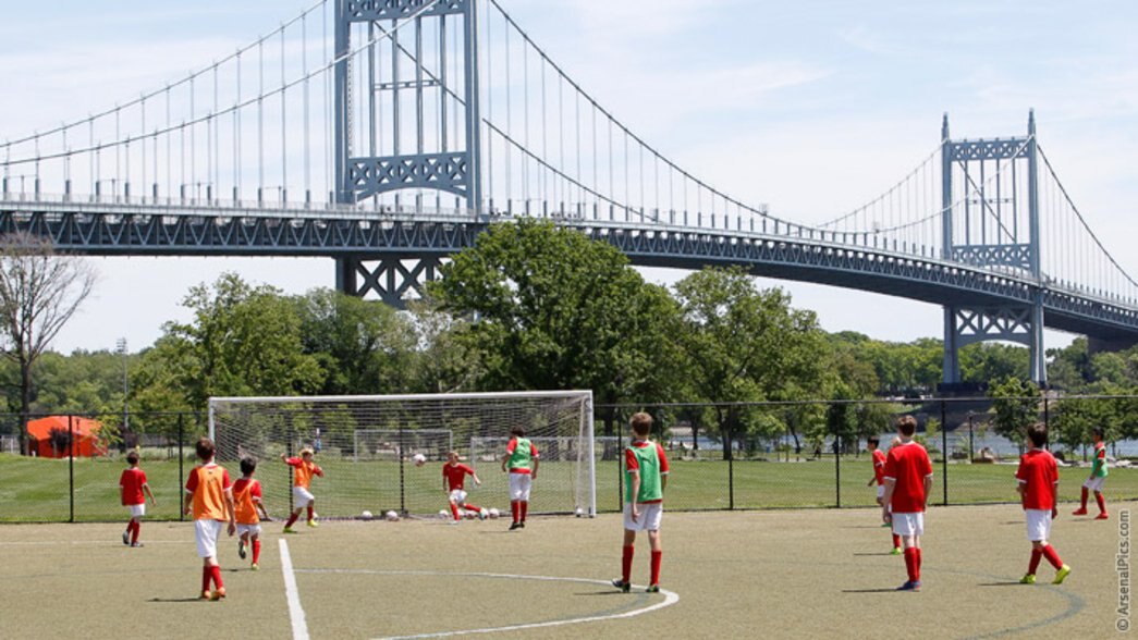 hundreds-attend-our-us-soccer-schools-news-arsenal